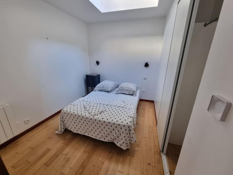 Appartement En Centre-Ville Aurillac Exterior foto